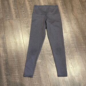 Onzie Capri leggings